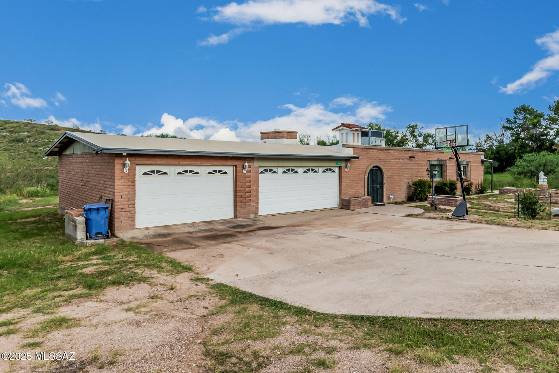 1460 North Royal Road Nogales, AZ 85621 - Photo 4 of 42