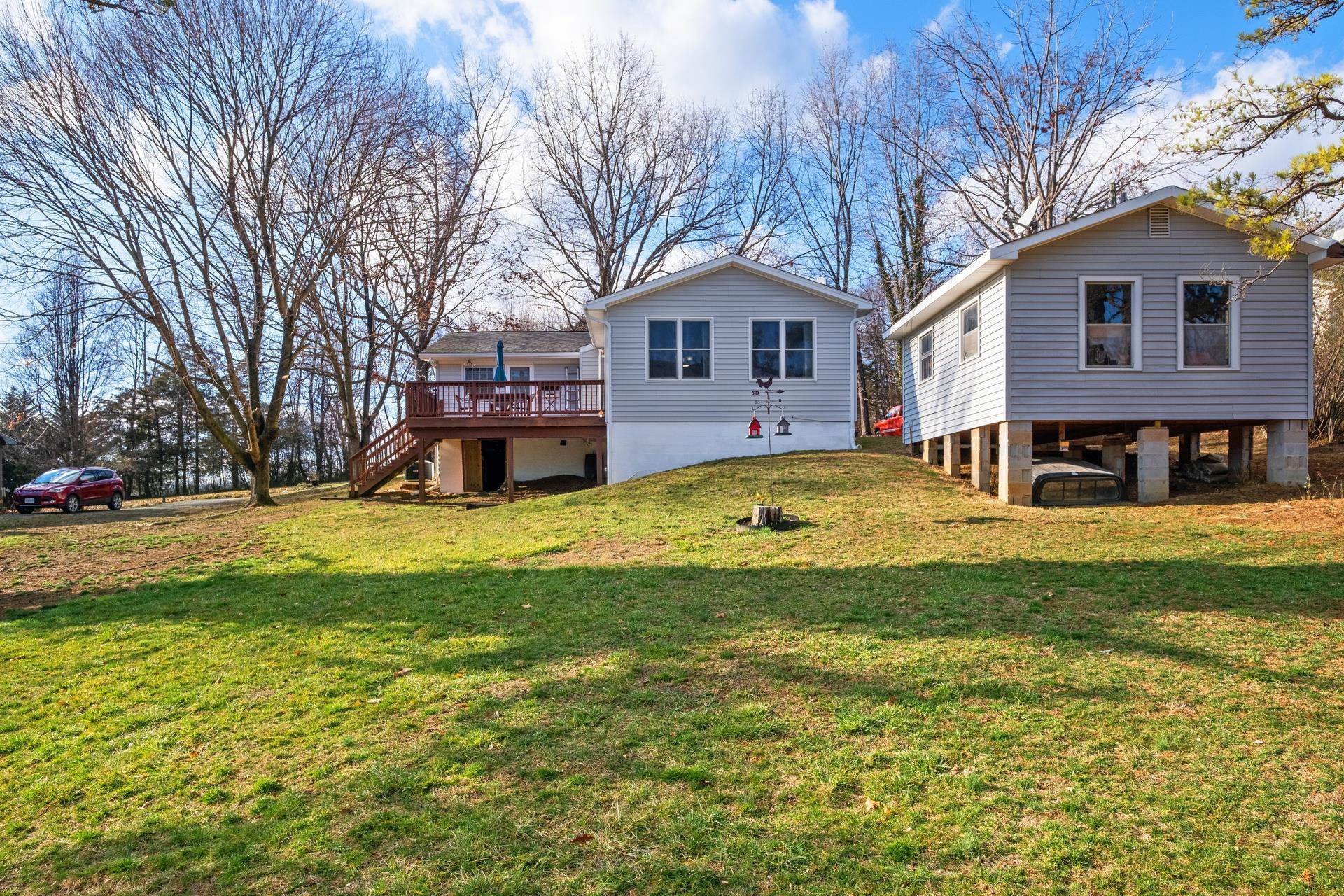 11320 Mountain Valley Road Harrisonburg, VA 22802 - Photo 3 of 21 Gallery Image 3