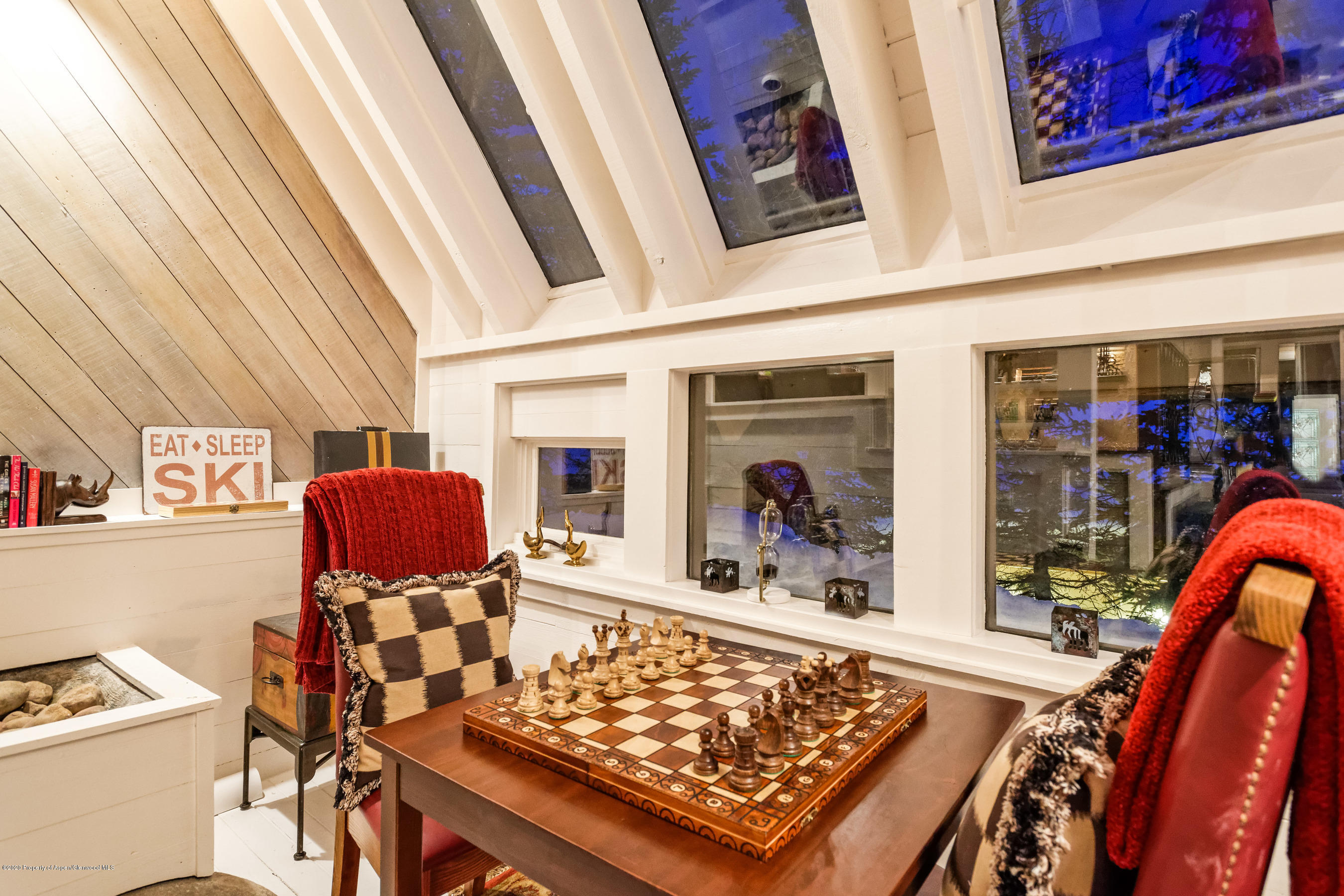 711 Mountain Laurel Drive Aspen, CO 81611 - Photo 12 of 30 711MtnLaurel_Med224