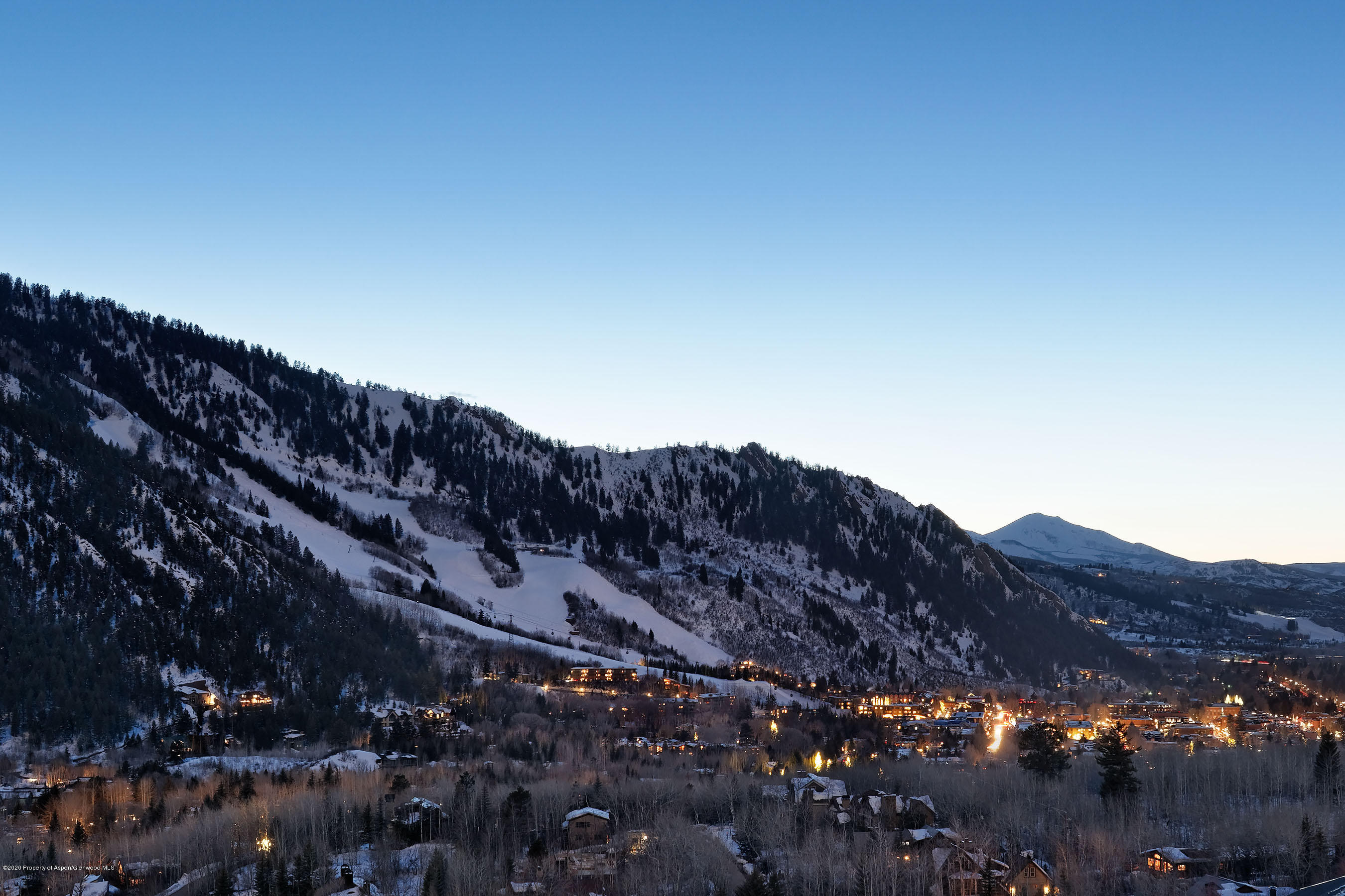 711 Mountain Laurel Drive Aspen, CO 81611 - Photo 4 of 30 711MtnLaurel_Med201