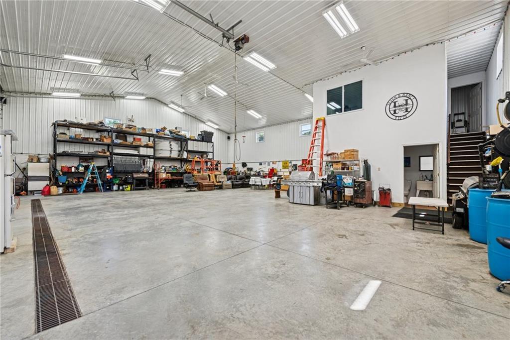 234 Ankney Hl Road Acme, PA 15610 - Photo 4 of 47