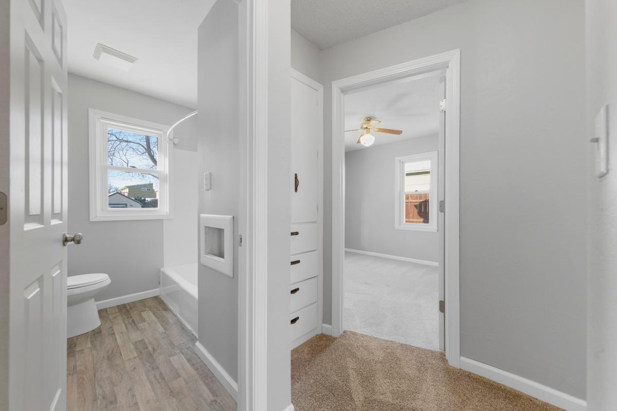 1402 4th Street Southwest Austin, MN 55912 - Photo 13 of 26