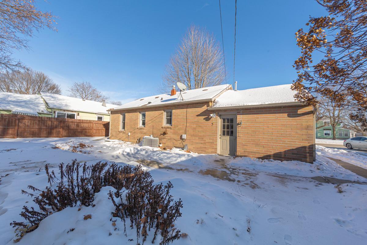 1402 4th Street Southwest Austin, MN 55912 - Photo 24 of 26