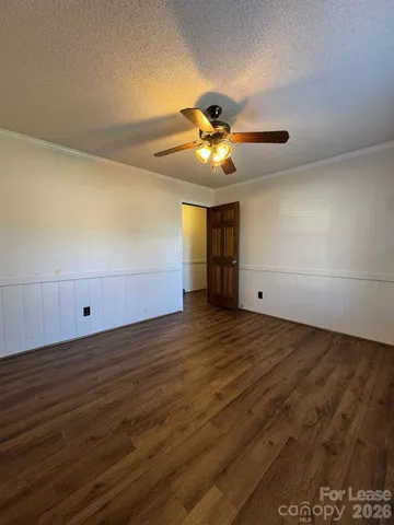 $2,200 | 1616 Oak Trail Lane, Charlotte, NC 28216