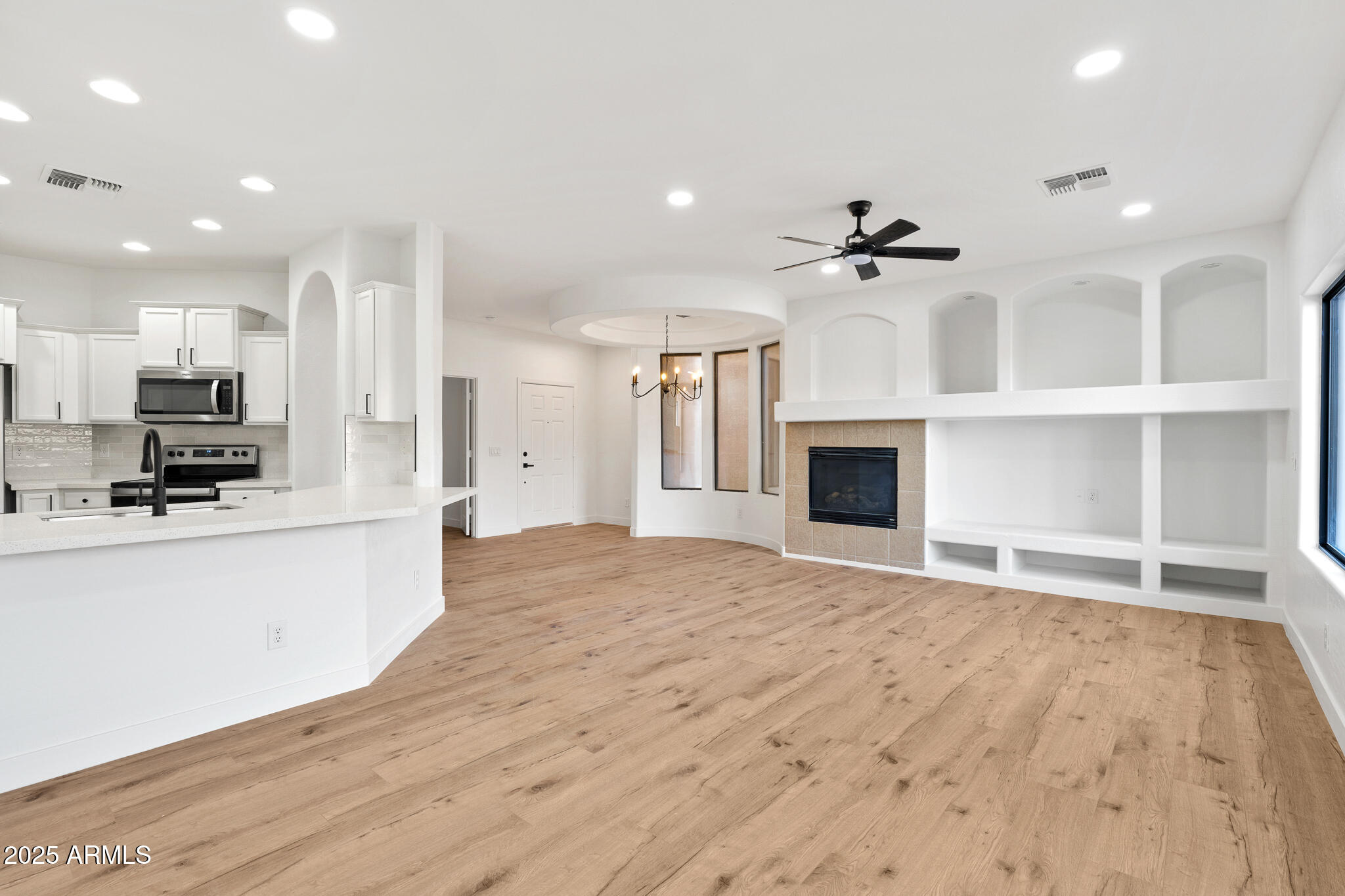 2565 South Signal Butte Road, Unit 35 Mesa, AZ 85209 - Photo 1 of 38 Signal Butte-8
