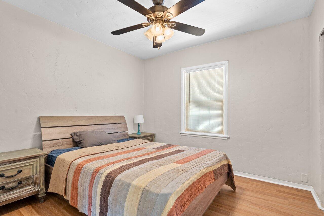 827 Hampton Road West Palm Beach, FL 33405 - Photo 16 of 29 018-827HamptonRoad-WestPalmBeach-FL-3340