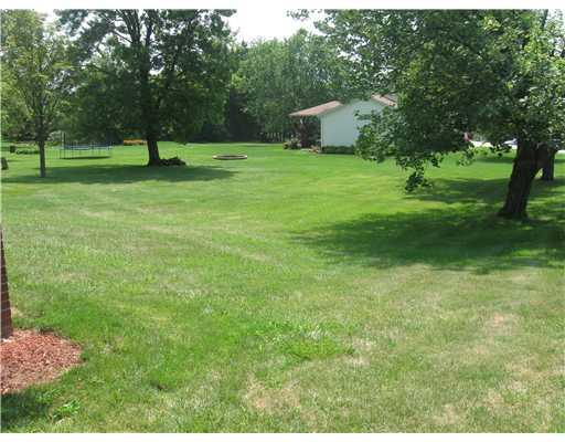 623 Wallace Run Road Big Beaver, PA 15010 - Photo 13 of 16 Yard/Garden.