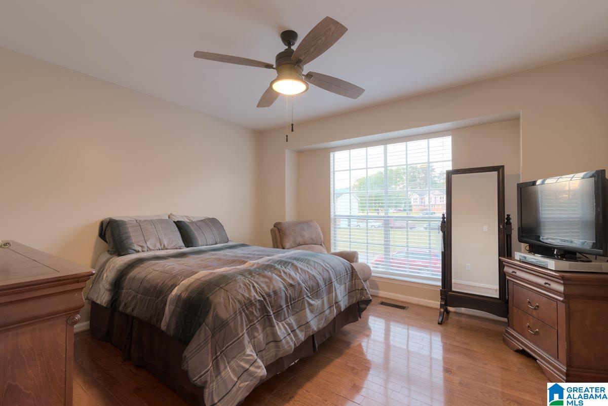 1112 Red Oak Circle Fairfield, AL 35064 - Photo 11 of 20