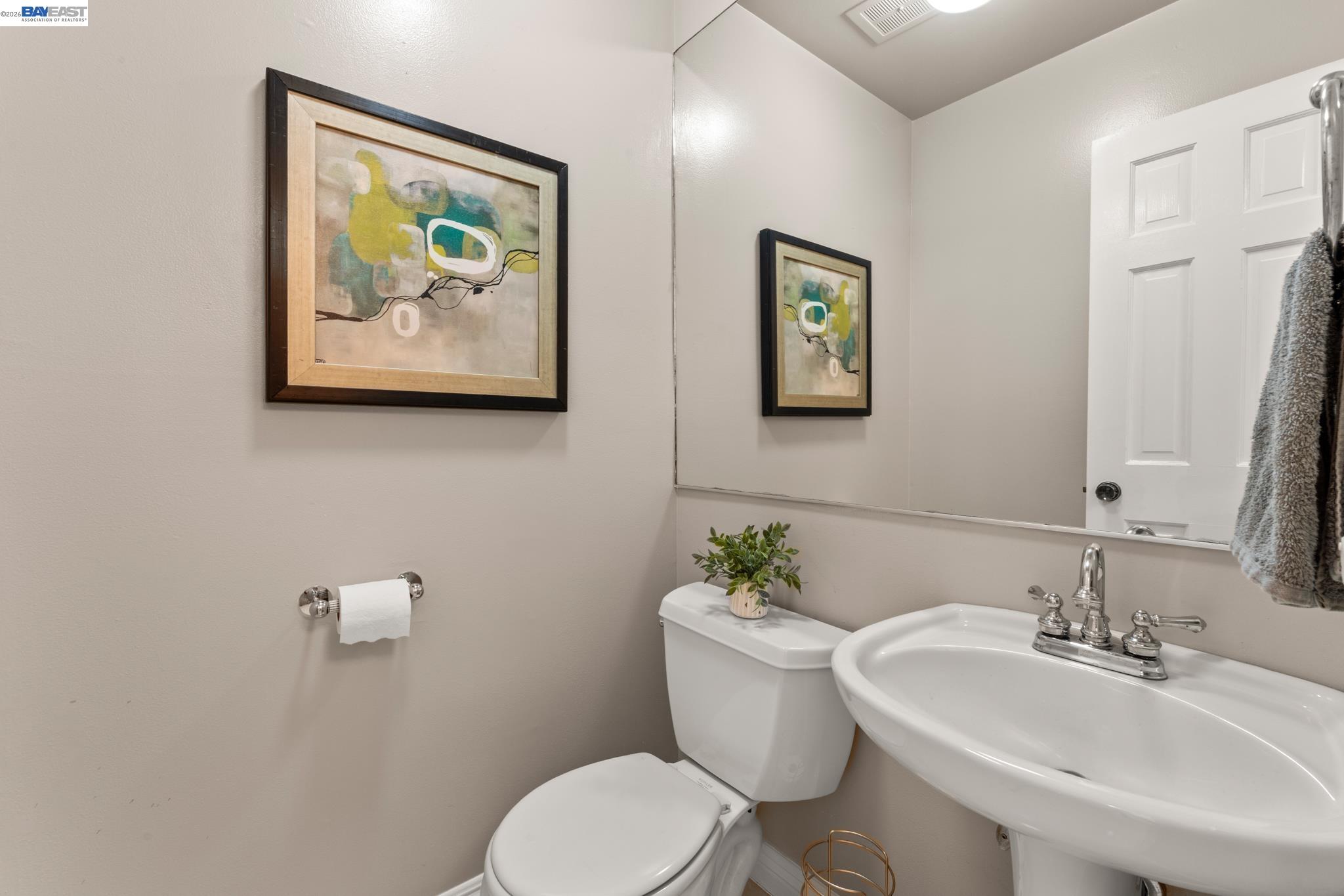4571 Ewing Road Castro Valley, CA 94546 - Photo 41 of 59