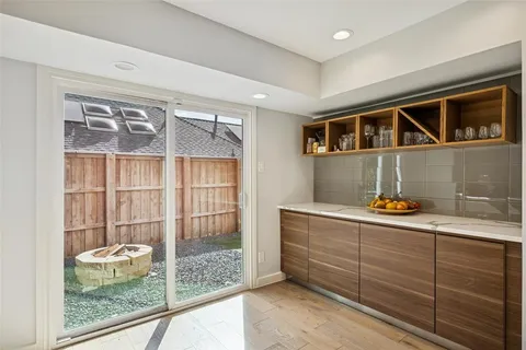 $1,099,000 | 9522 Robin Meadow Drive, Dallas, TX 75243