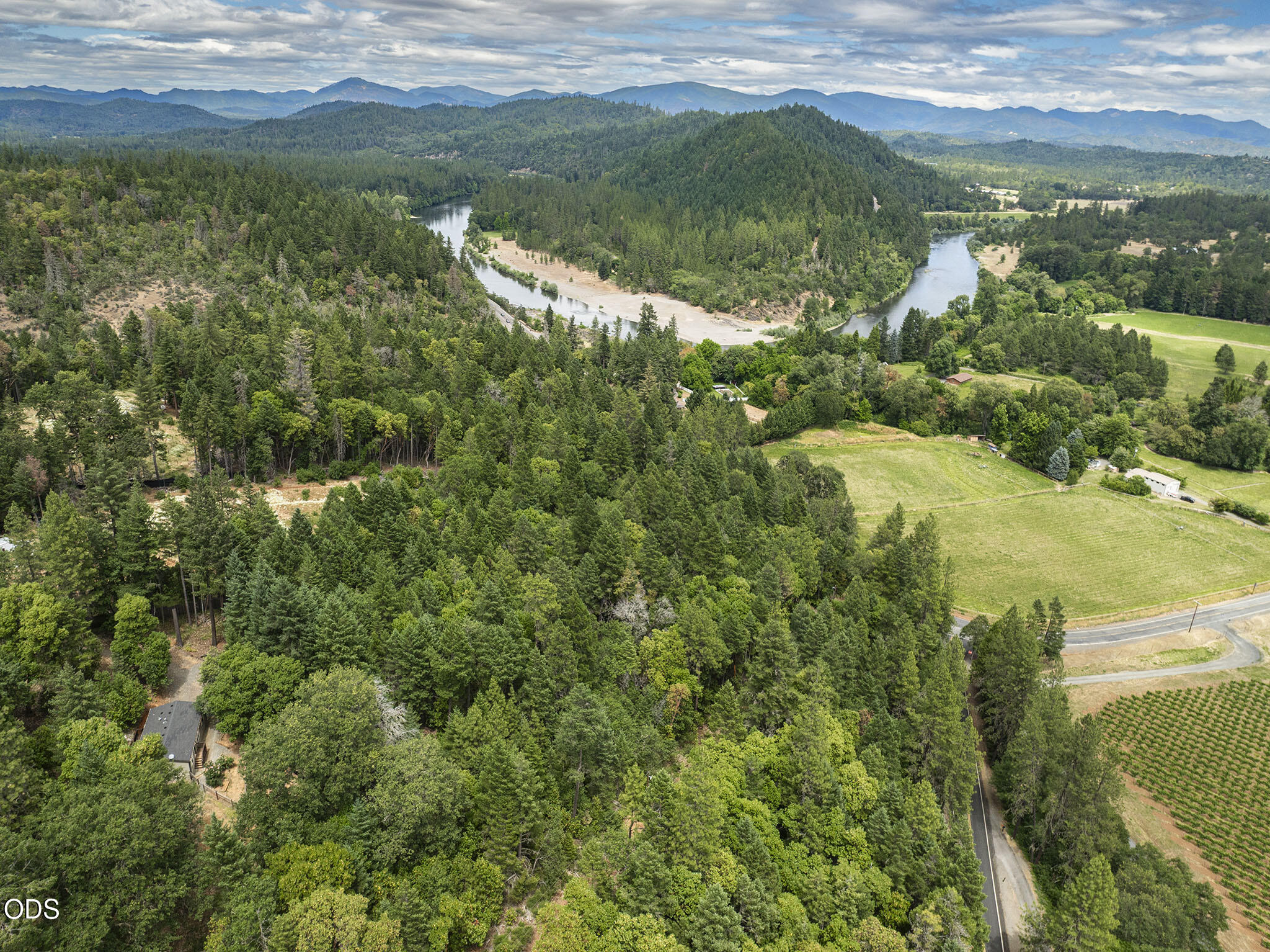 308 Limpy Creek Road Grants Pass, OR 97527 - Photo 45 of 50