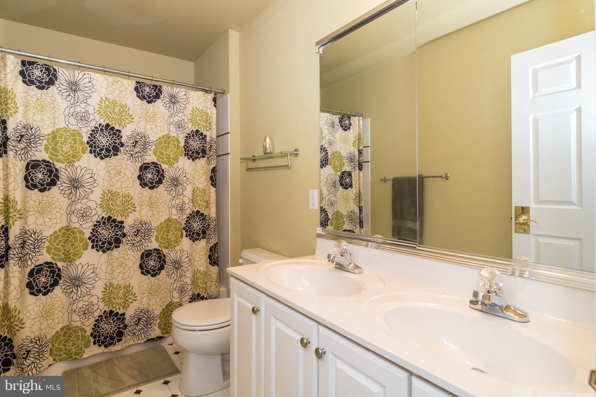 5095 Redfield Road Doylestown, PA 18902 - Photo 23 of 32 Hall Bath
