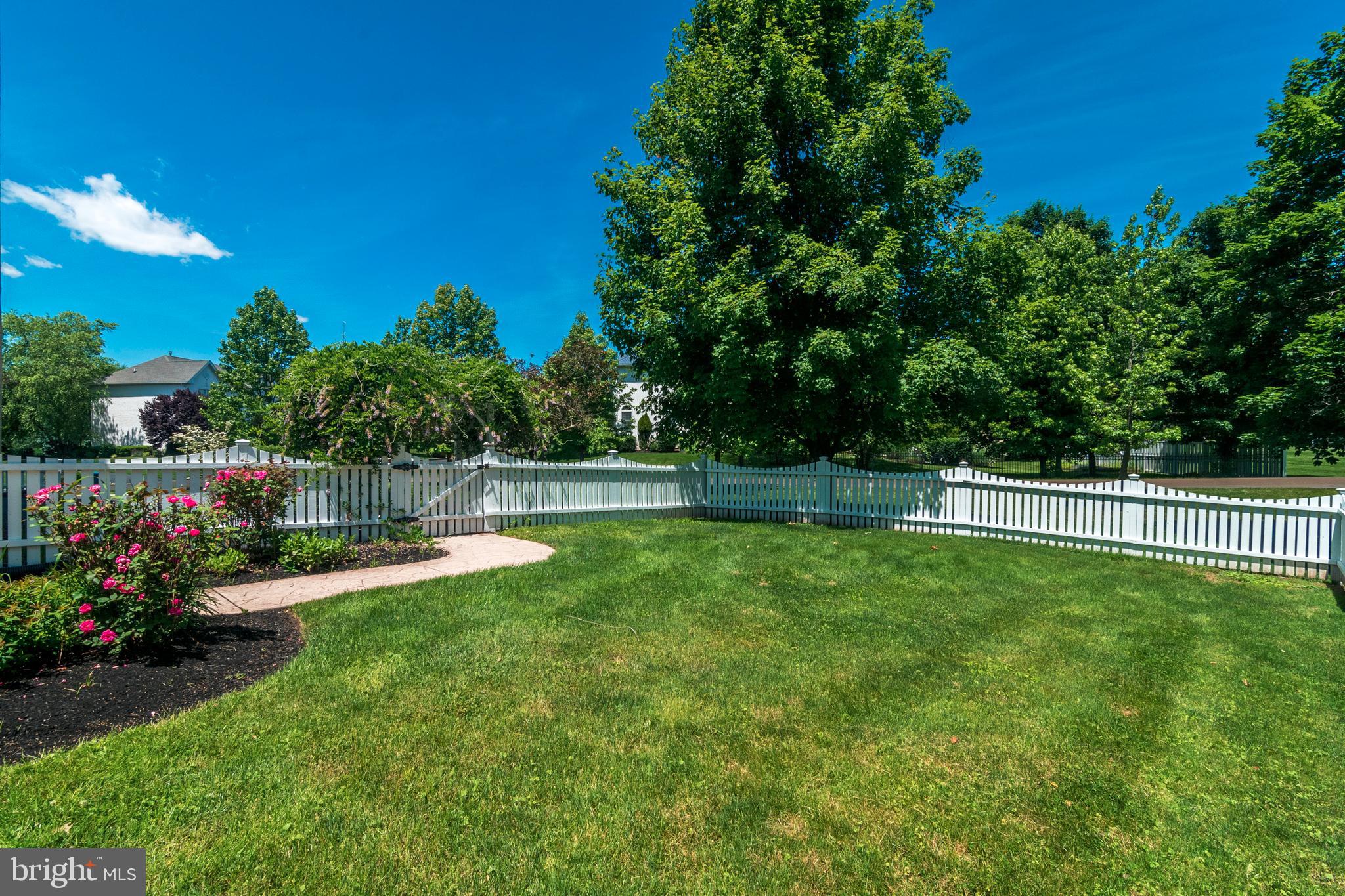 5095 Redfield Road Doylestown, PA 18902 - Photo 29 of 32