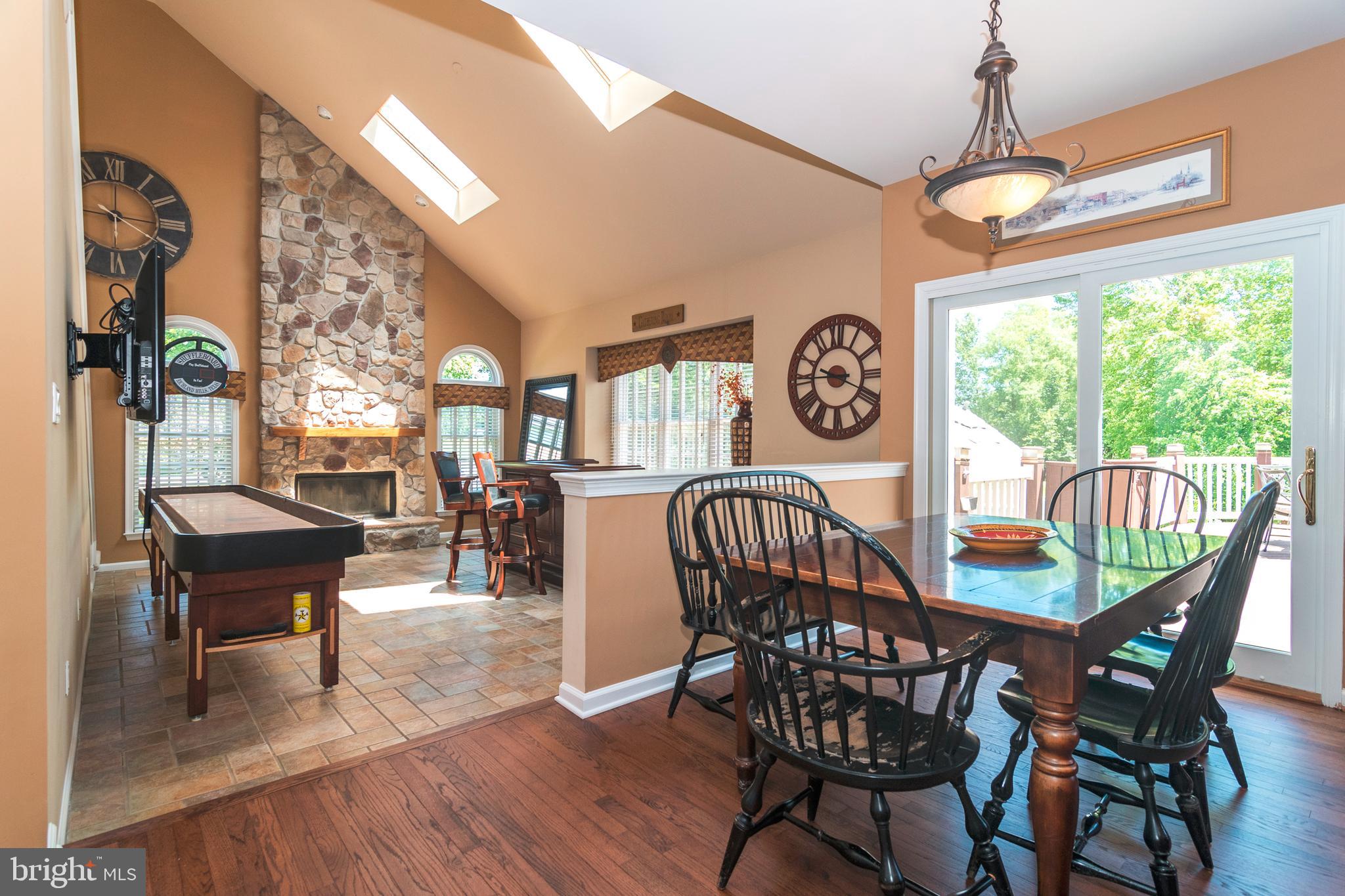 5095 Redfield Road Doylestown, PA 18902 - Photo 7 of 32 Family Room