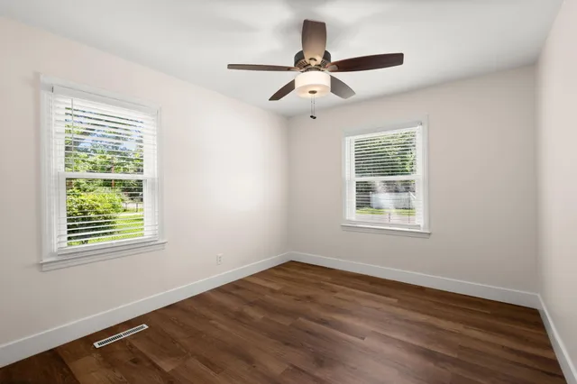 $2,350 | 2720 North Oakridge Circle, North Charleston, SC 29420