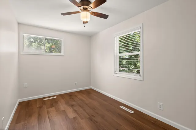 $2,350 | 2720 North Oakridge Circle, North Charleston, SC 29420