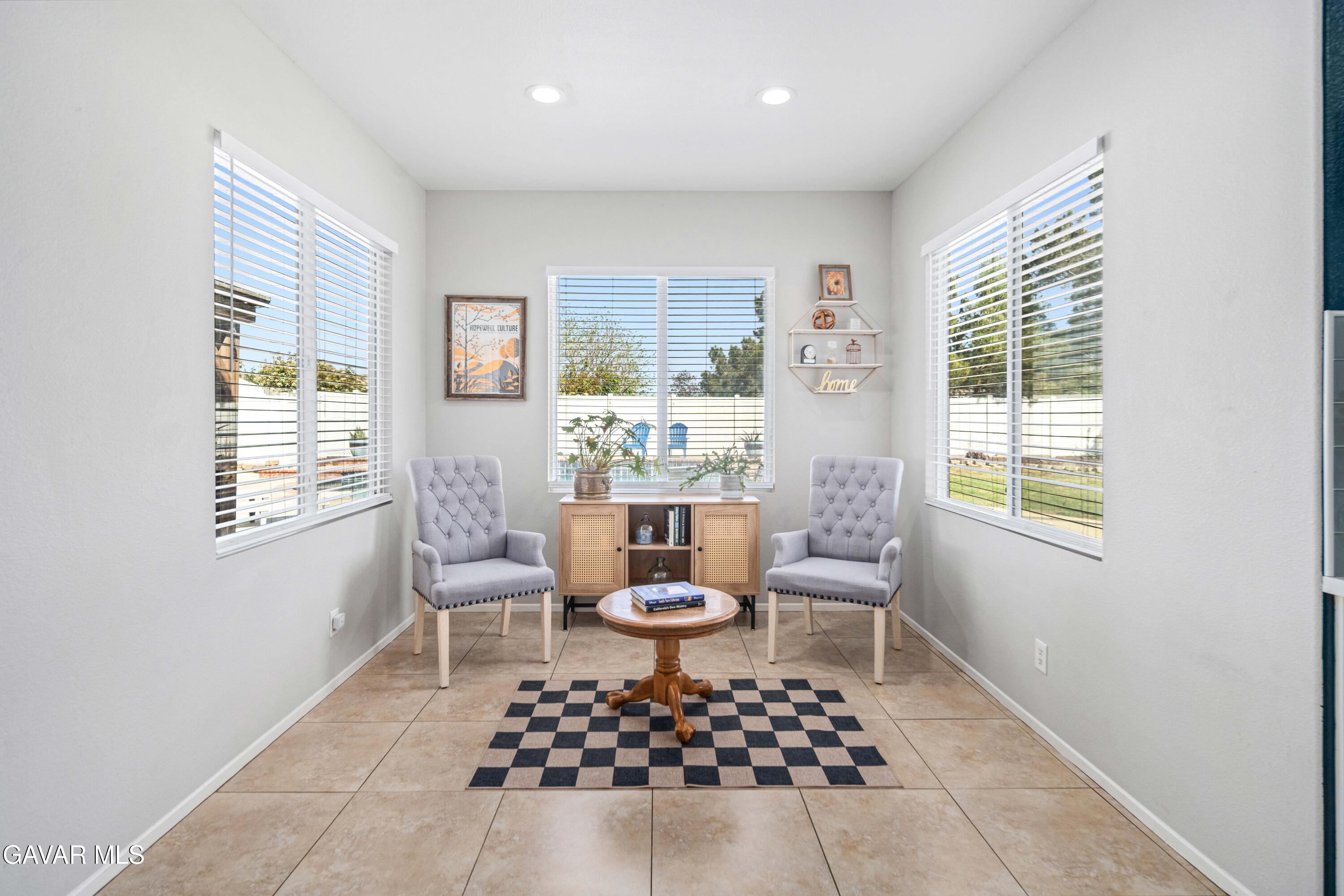 7337 Ridge View Drive Lancaster, CA 93536 - Photo 15 of 55 Ridgeview-18