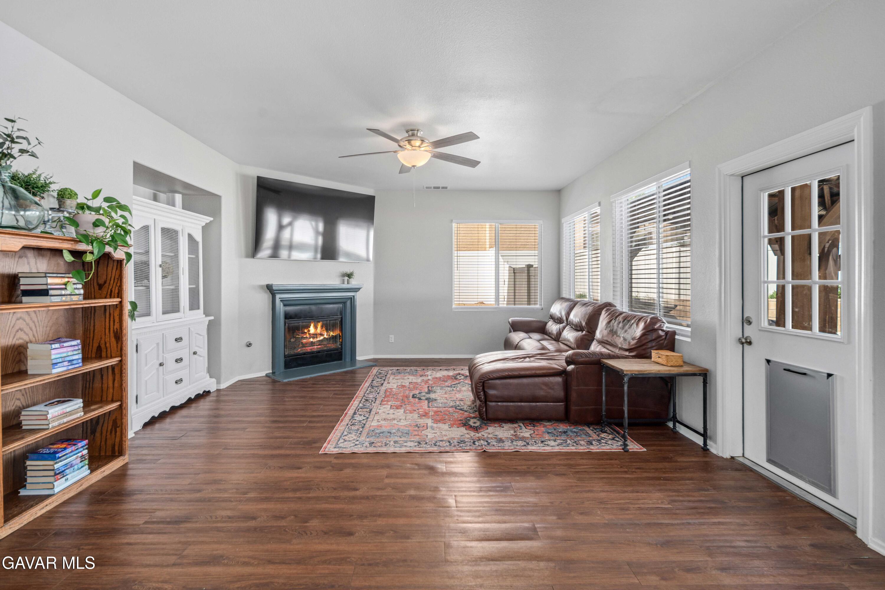 7337 Ridge View Drive Lancaster, CA 93536 - Photo 16 of 55 Ridgeview-19