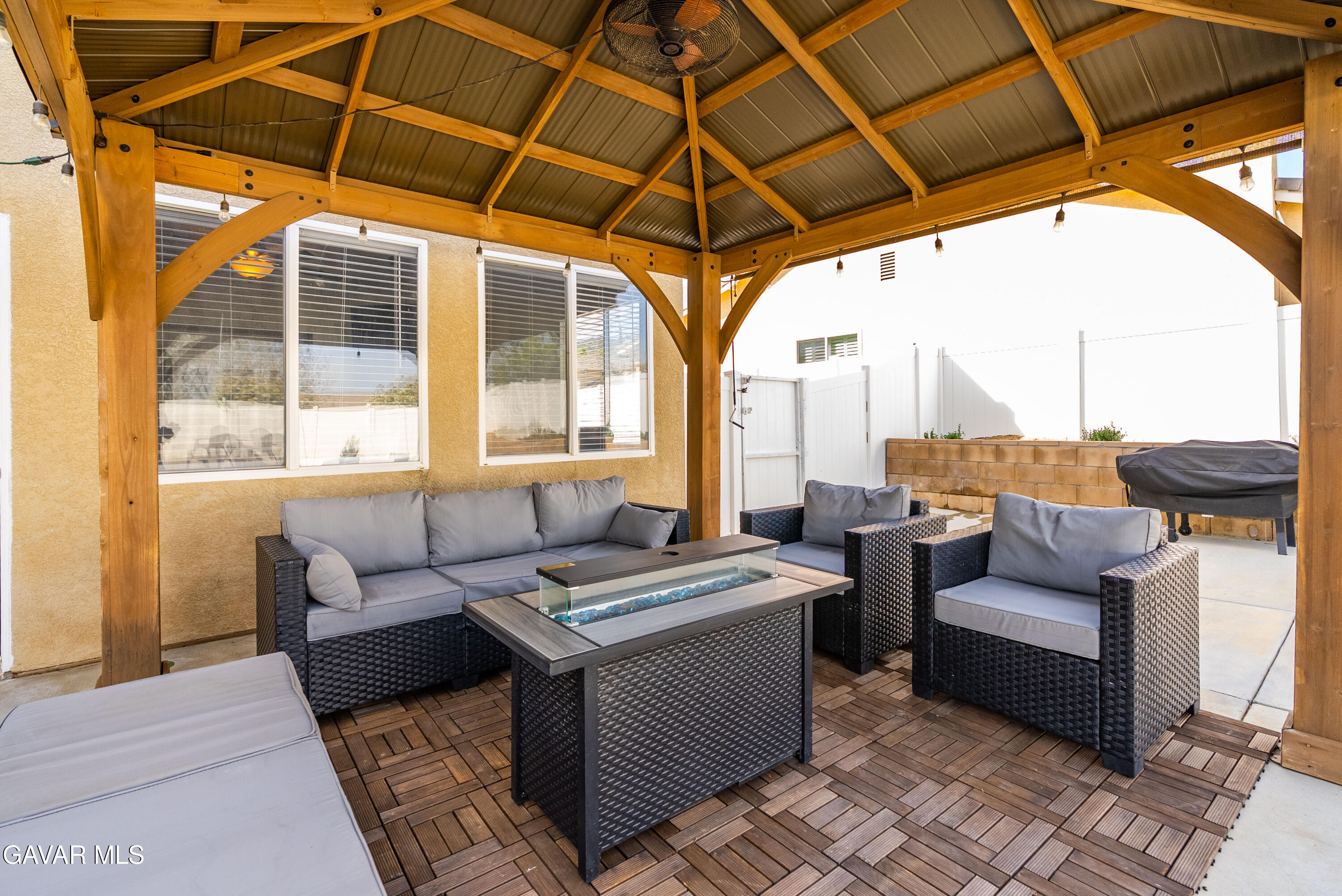 7337 Ridge View Drive Lancaster, CA 93536 - Photo 35 of 55 Ridgeview-38