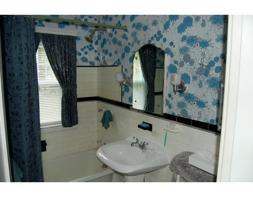 44 Governors Road Milton, MA 02186 - Photo 10 of 13 Gallery Image 10