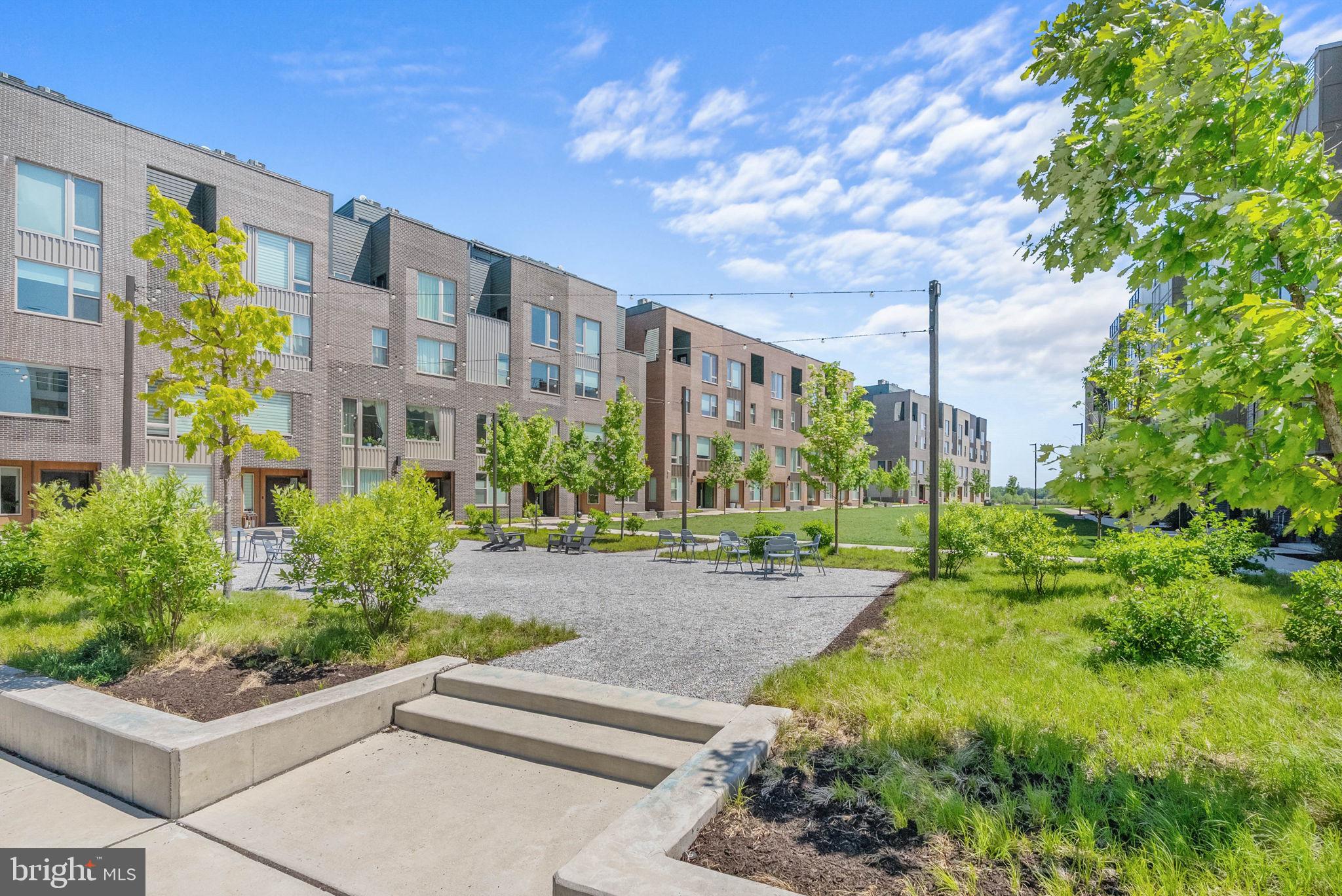 3001 Sedgeview Walk, Unit 147 Philadelphia, PA 19125 - Photo 28 of 33
