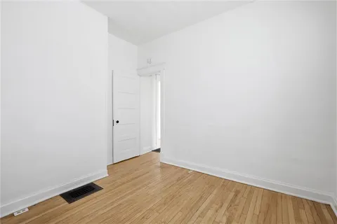$329,000 | 4008 Charlotte Street, Kansas City, MO 64110