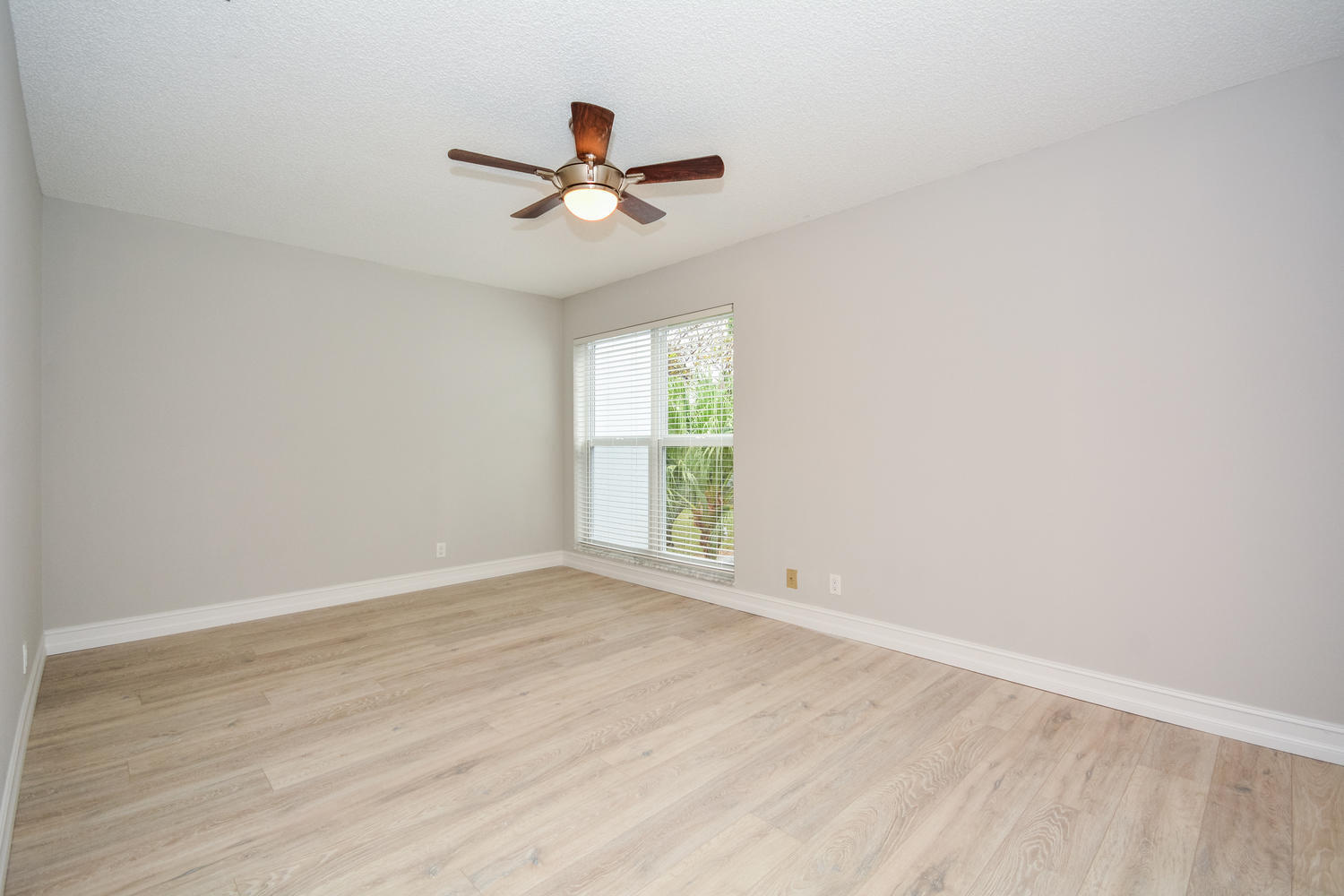 6125 Old Court Road, Unit 234 Boca Raton, FL 33433 - Photo 21 of 35 6125 Old Court Rd Boca Raton-large-006-0