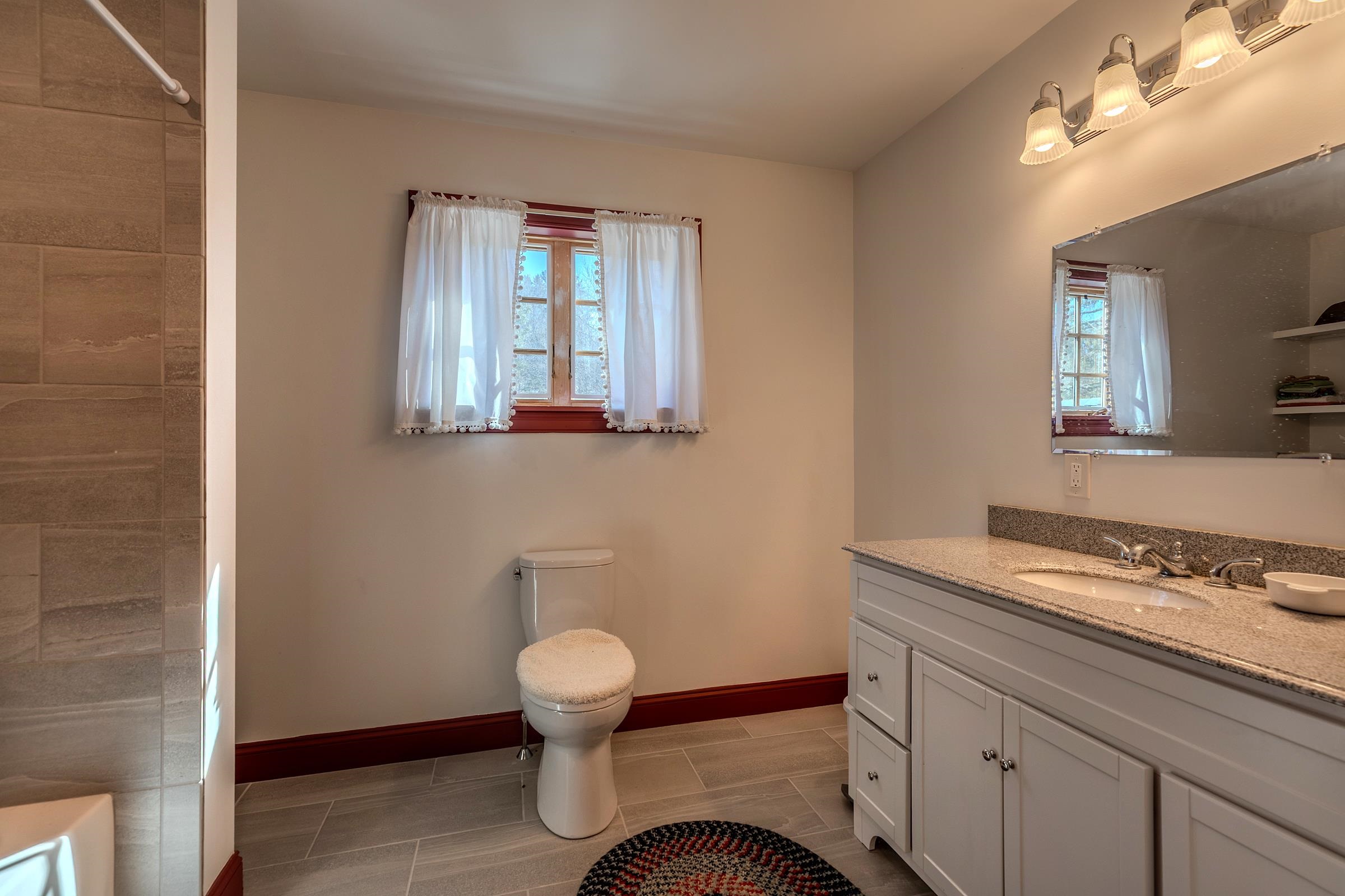 299 South Main Street Wallingford, VT 05773 - Photo 16 of 48