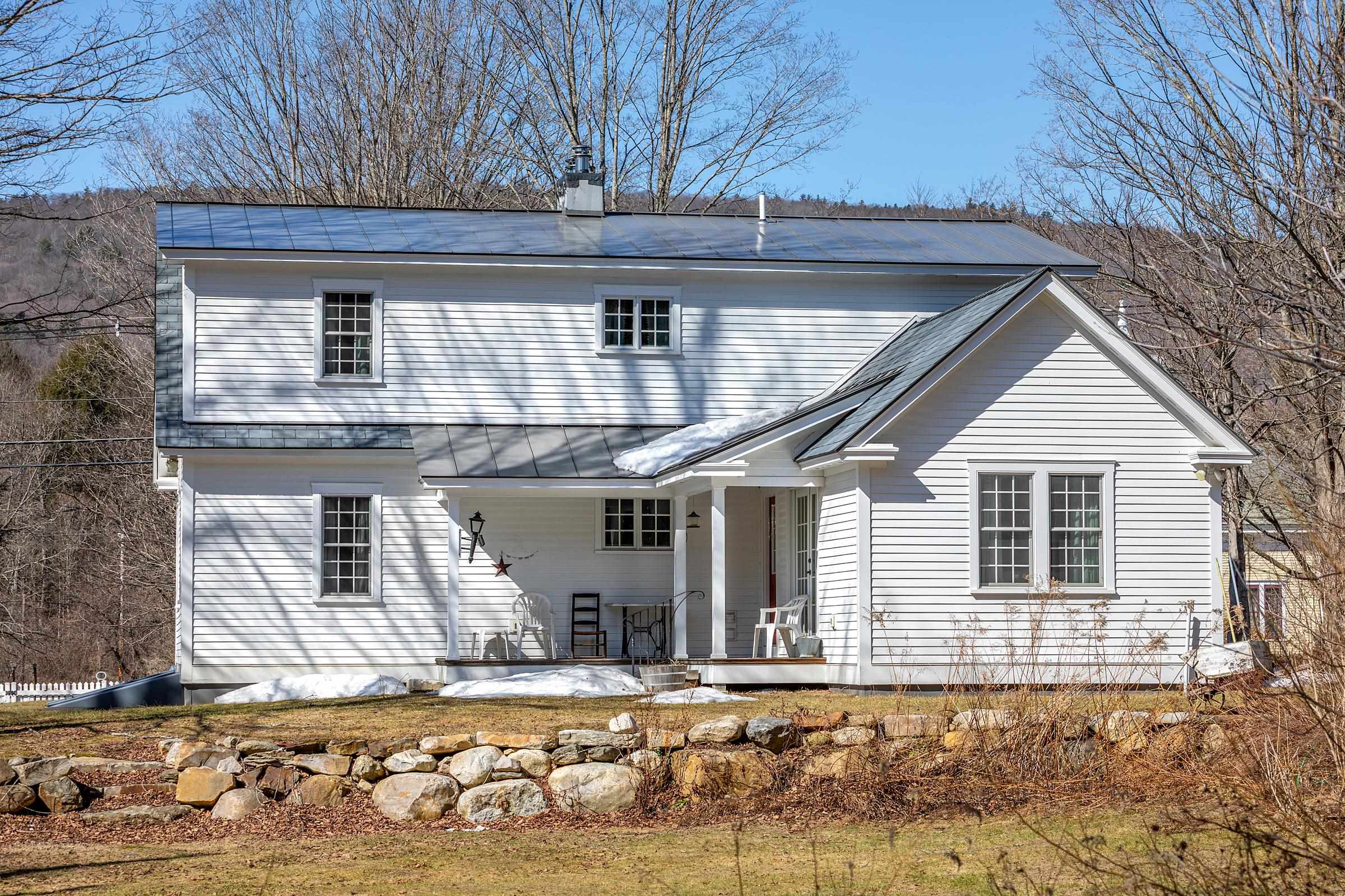 299 South Main Street Wallingford, VT 05773 - Photo 2 of 48