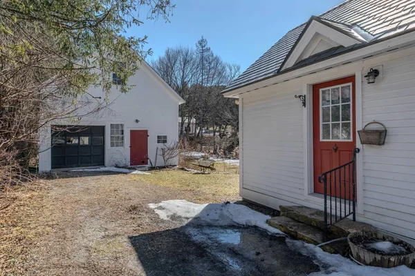 $525,000 | 299 South Main Street, Wallingford, VT 05773