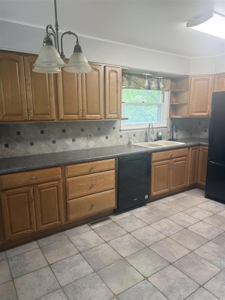 6744 Ryno Road Coloma, MI 49038 - Photo 6 of 10