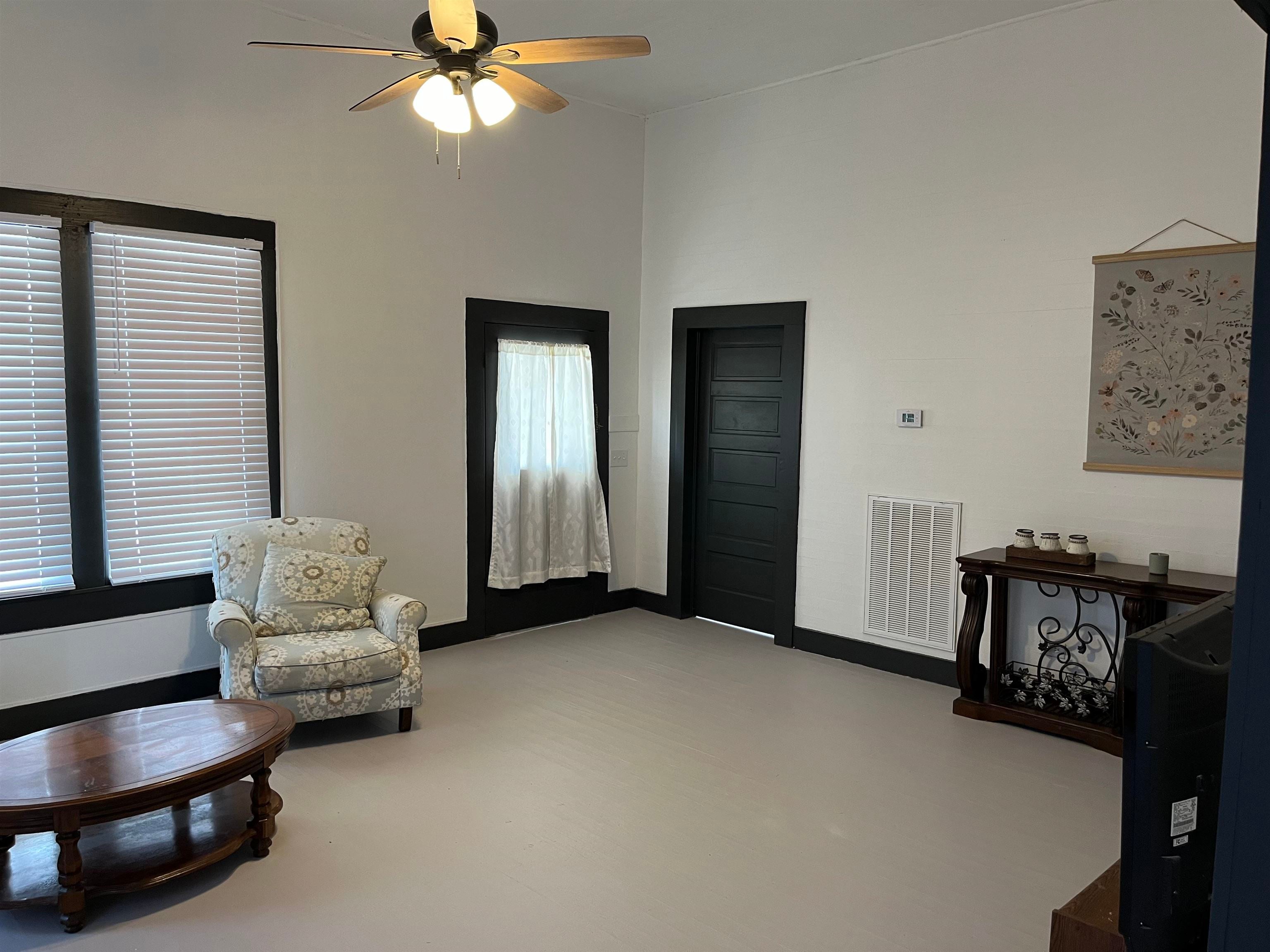 102 West Main Street Samson, AL 36477 - Photo 3 of 26 Gallery Image 3