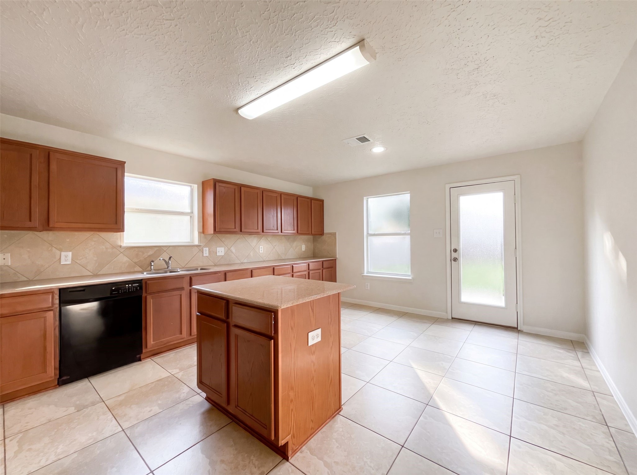 3335 Legends Wild Drive Spring, TX 77386 - Photo 6 of 15