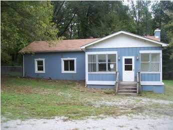 10836 Barricks Road Fairdale, KY 40118 - Photo 1 of 5 Primary Photo