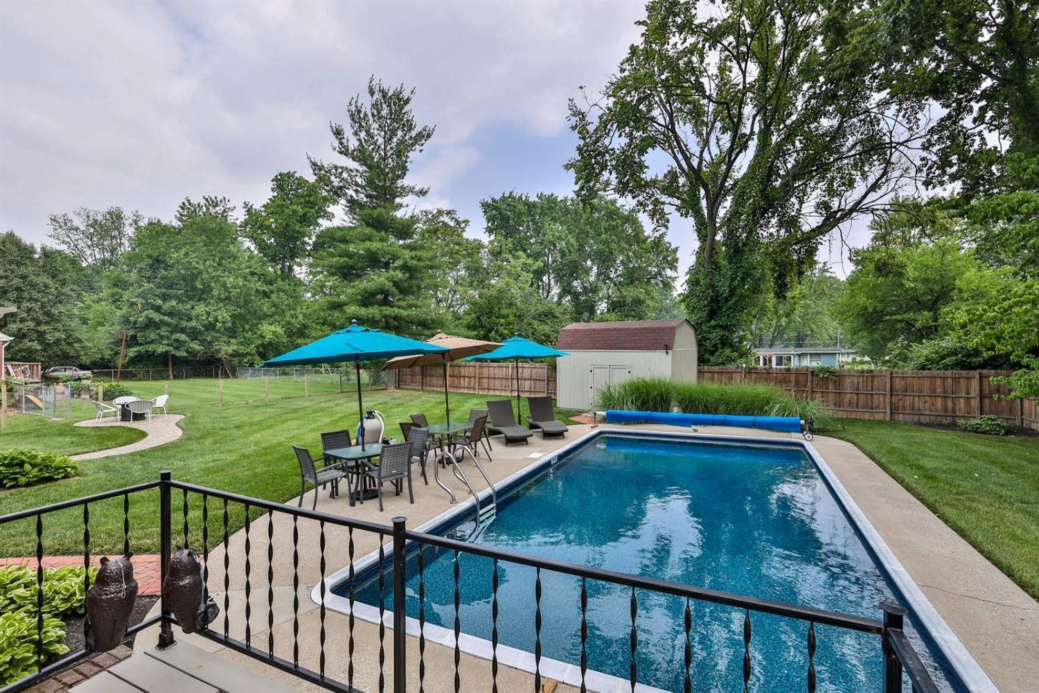 626 Compton Road Cincinnati, OH 45231 - Photo 35 of 50