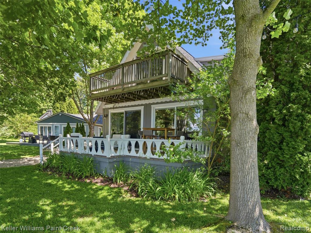 10435 Spring Street Fenton, MI 48430 - Photo 31 of 40