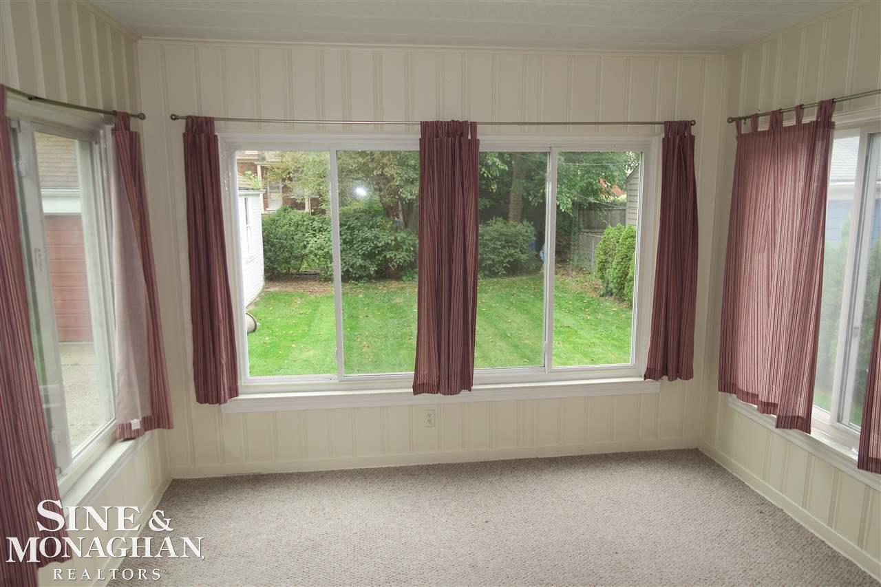 897 Rivard Boulevard, Unit 899 RIVARD Grosse Pointe, MI 48230 - Photo 10 of 26
