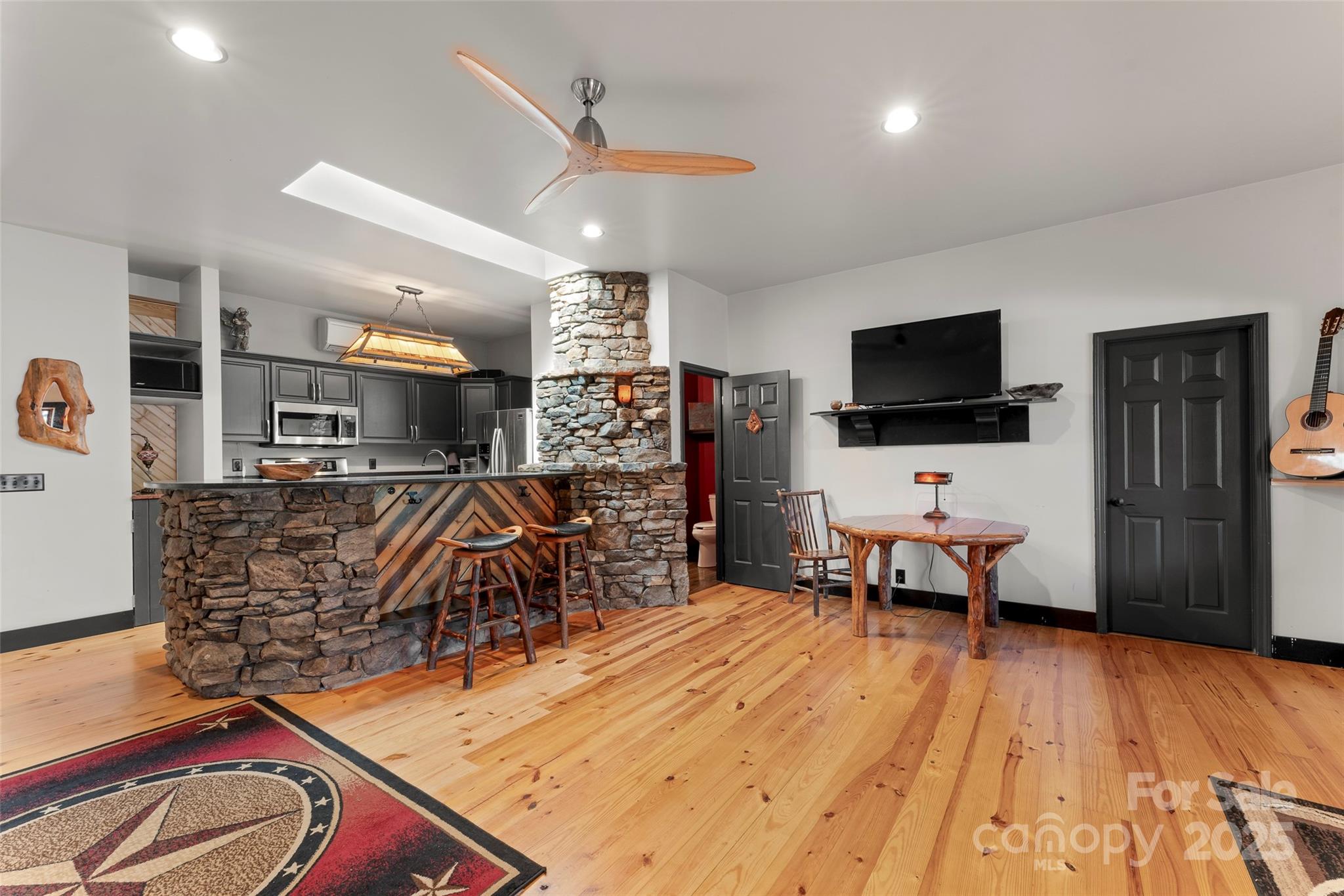 800 Elm Bend Road Brevard, NC 28712 - Photo 11 of 38 Gallery Image 11