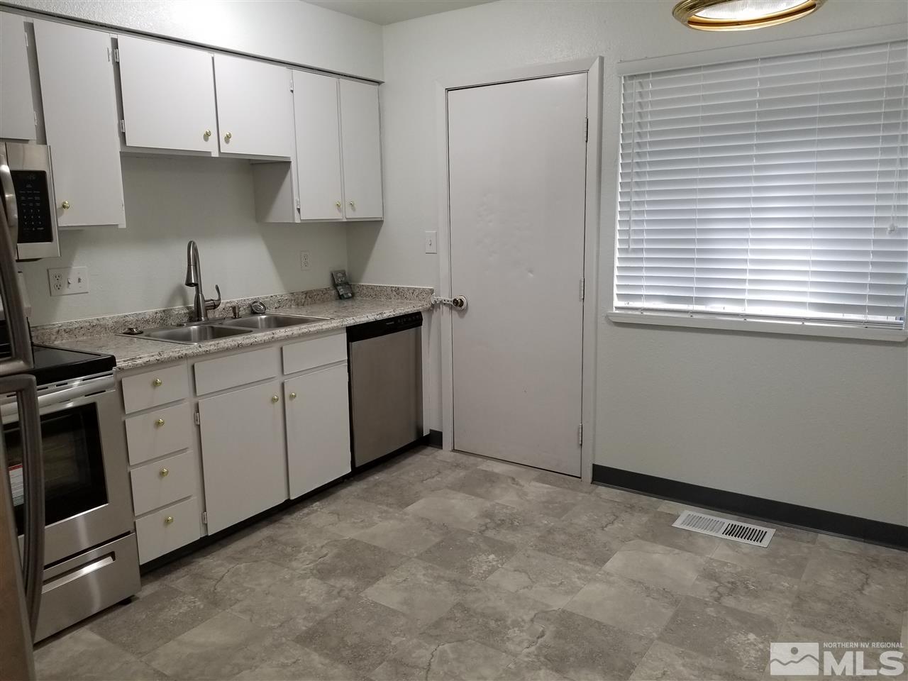 1408 East 9th Street, Unit 12 Reno, NV 89512 - Photo 7 of 20 Photo 7
