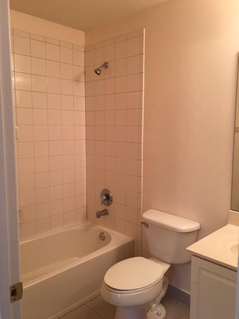 2218 Rockport Road Port St. Lucie, FL 34953 - Photo 14 of 20 IMG_1738
