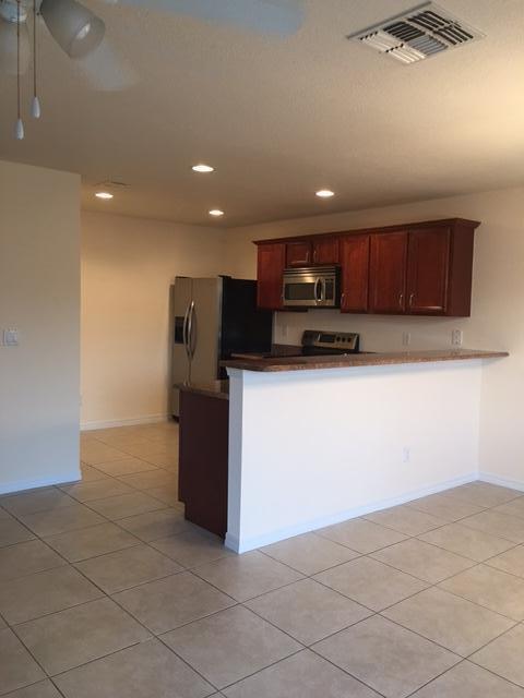 2218 Rockport Road Port St. Lucie, FL 34953 - Photo 4 of 20 IMG_1727