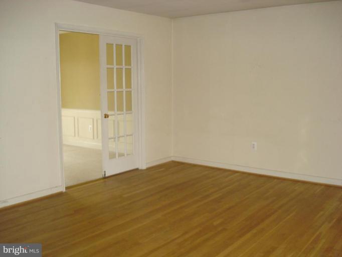 4228 Isbell Street Silver Spring, MD 20906 - Photo 15 of 20 Living Room #2
