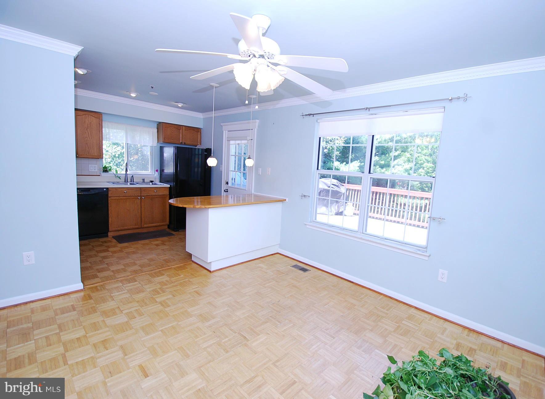 25740 Woodfield Road Damascus, MD 20872 - Photo 13 of 30 Dining Room