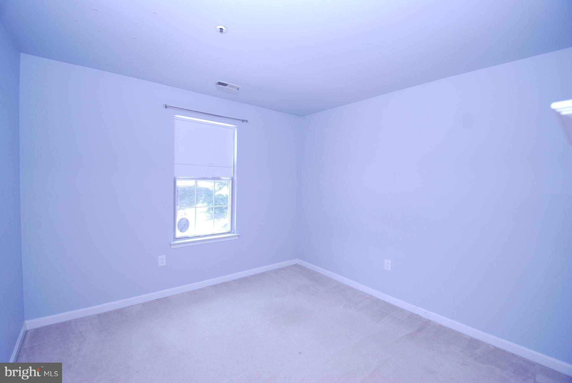 25740 Woodfield Road Damascus, MD 20872 - Photo 18 of 30 Bedroom