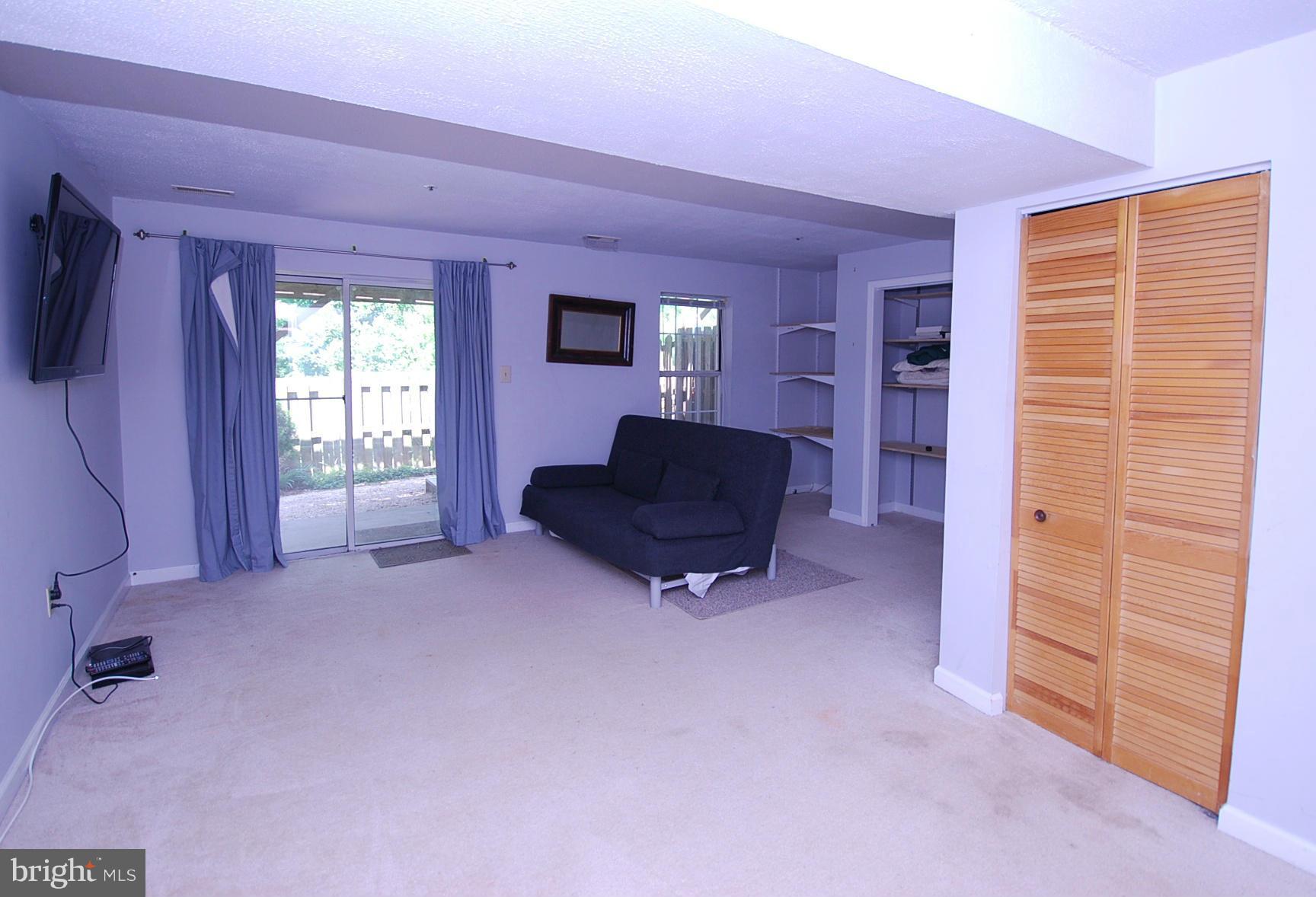 25740 Woodfield Road Damascus, MD 20872 - Photo 8 of 30 Rec Room