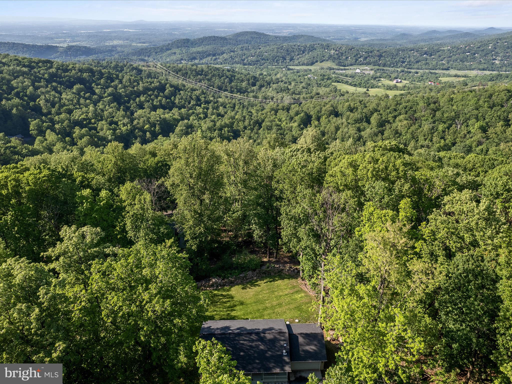 439 Windy Way Front Royal, VA 22630 - Photo 34 of 40 an aerial view of a houses with a yard