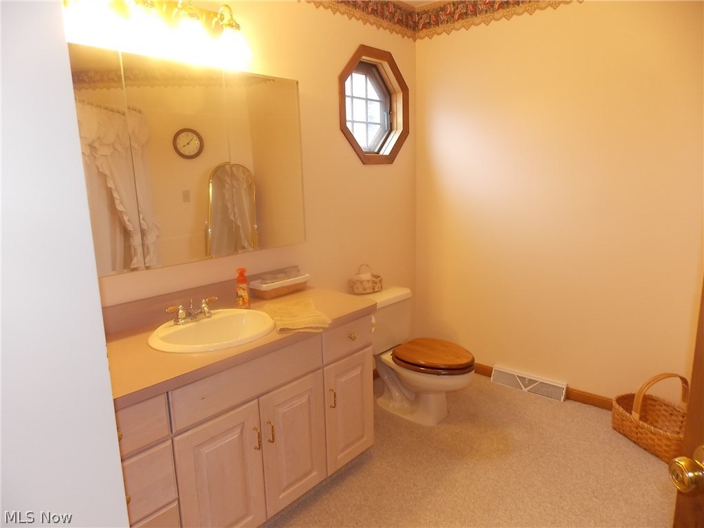 492 Wall Road Wadsworth, OH 44281 - Photo 21 of 35 Gallery Image 21