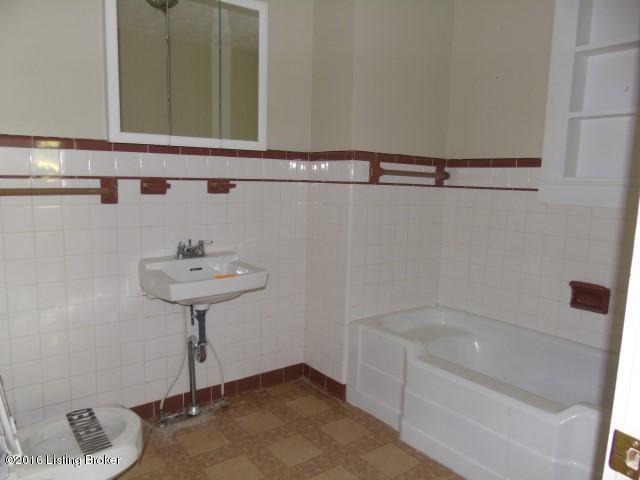 306 Graefenburg Road Frankfort, KY 40601 - Photo 19 of 22 bath