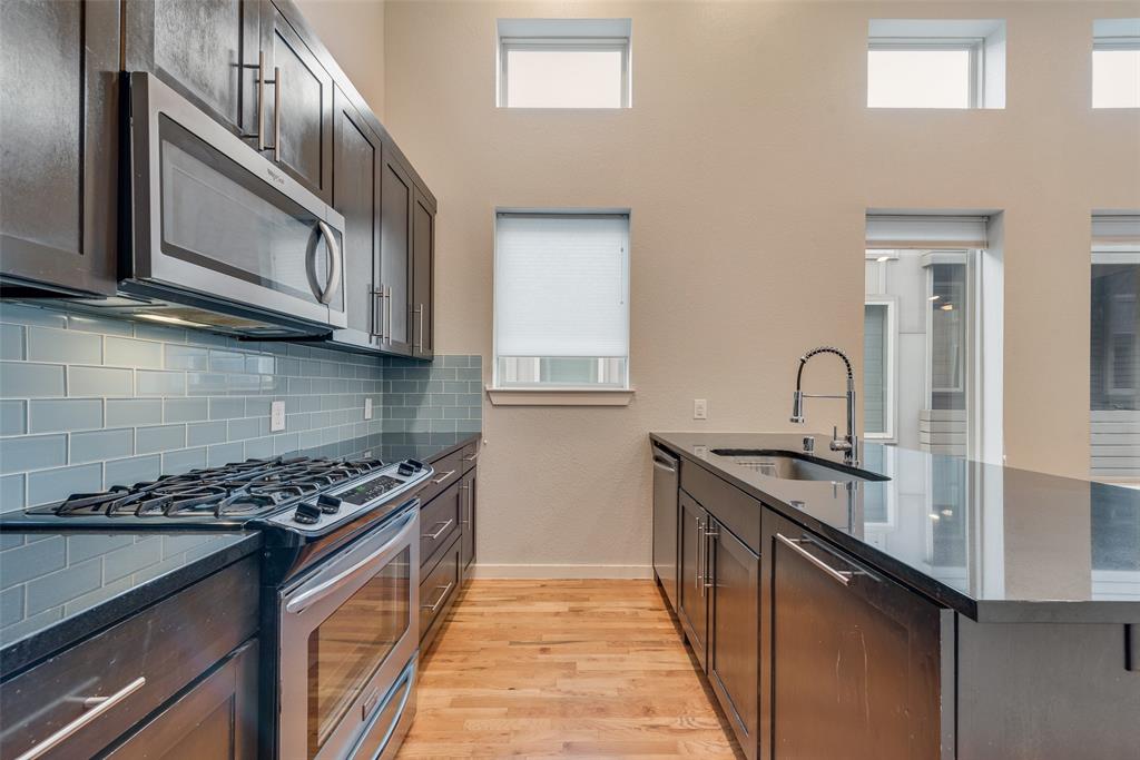 1811 Euclid Avenue, Unit 2 Dallas, TX 75206 - Photo 10 of 26