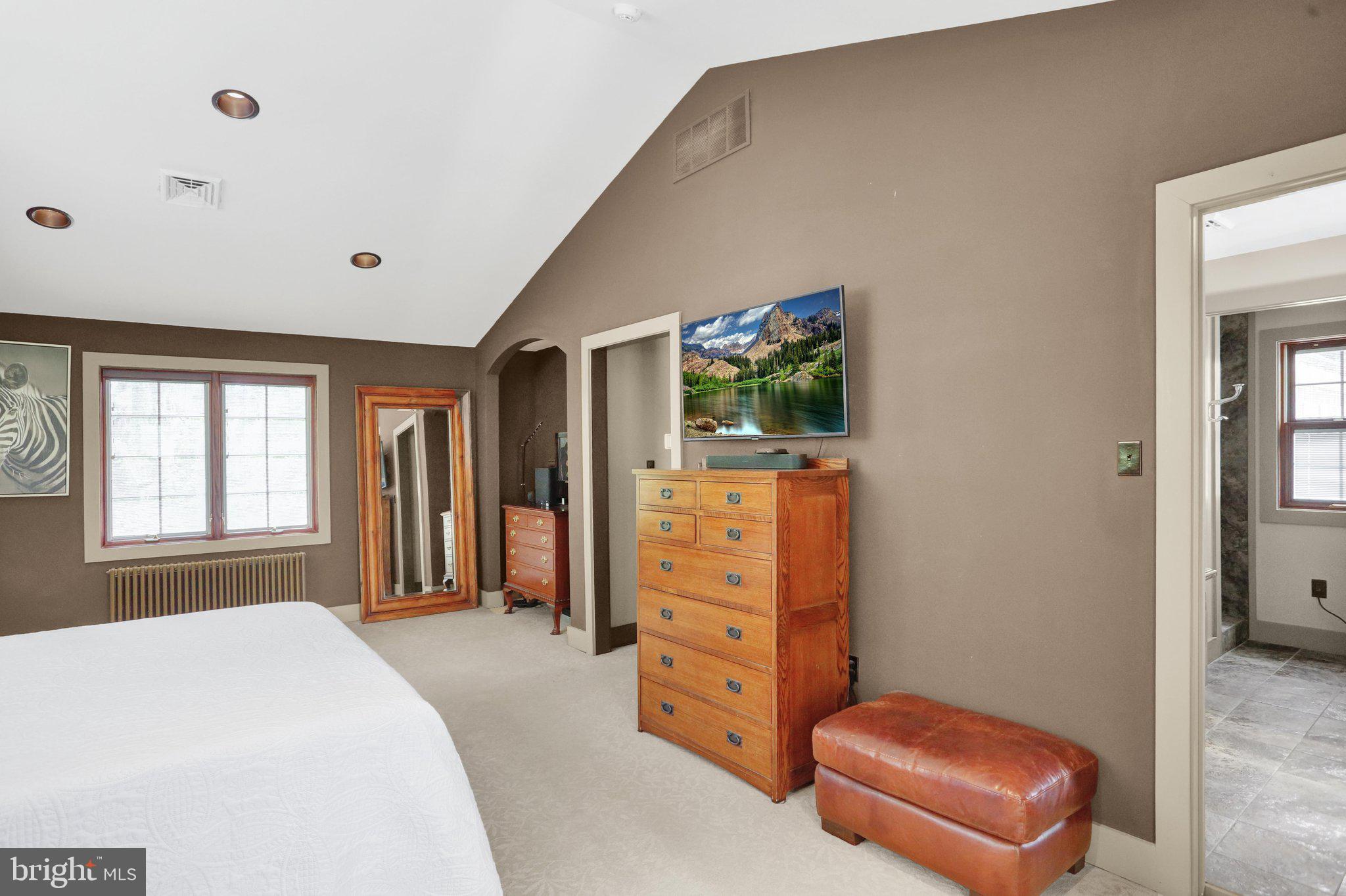 459 Mt Penn Road Reading, PA 19607 - Photo 45 of 96 Master Suite